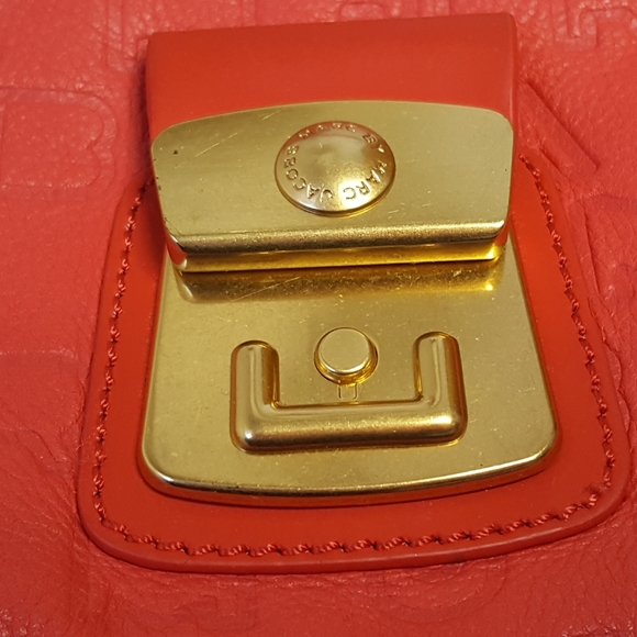 Marc Jacobs Red Hot Monogram Crossbody NWT - Picture 8 of 8